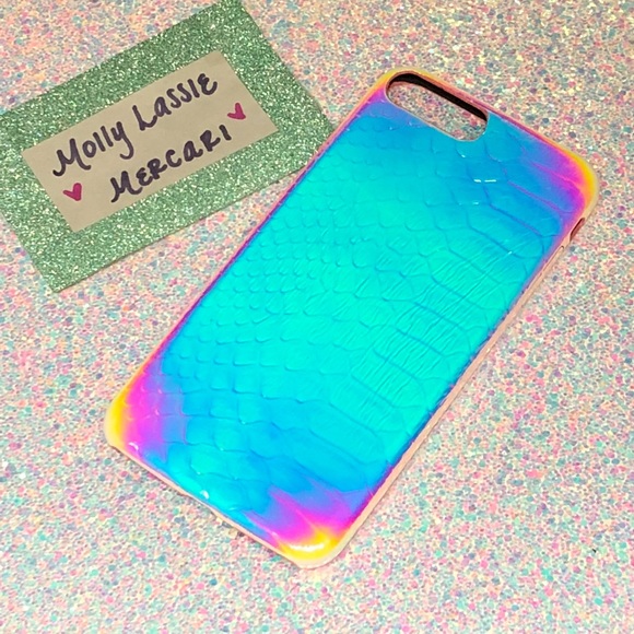 💗 HOLOGRAPHIC IRIDESCENT IPHONE PLUS CASE 💕 - Picture 7 of 8
